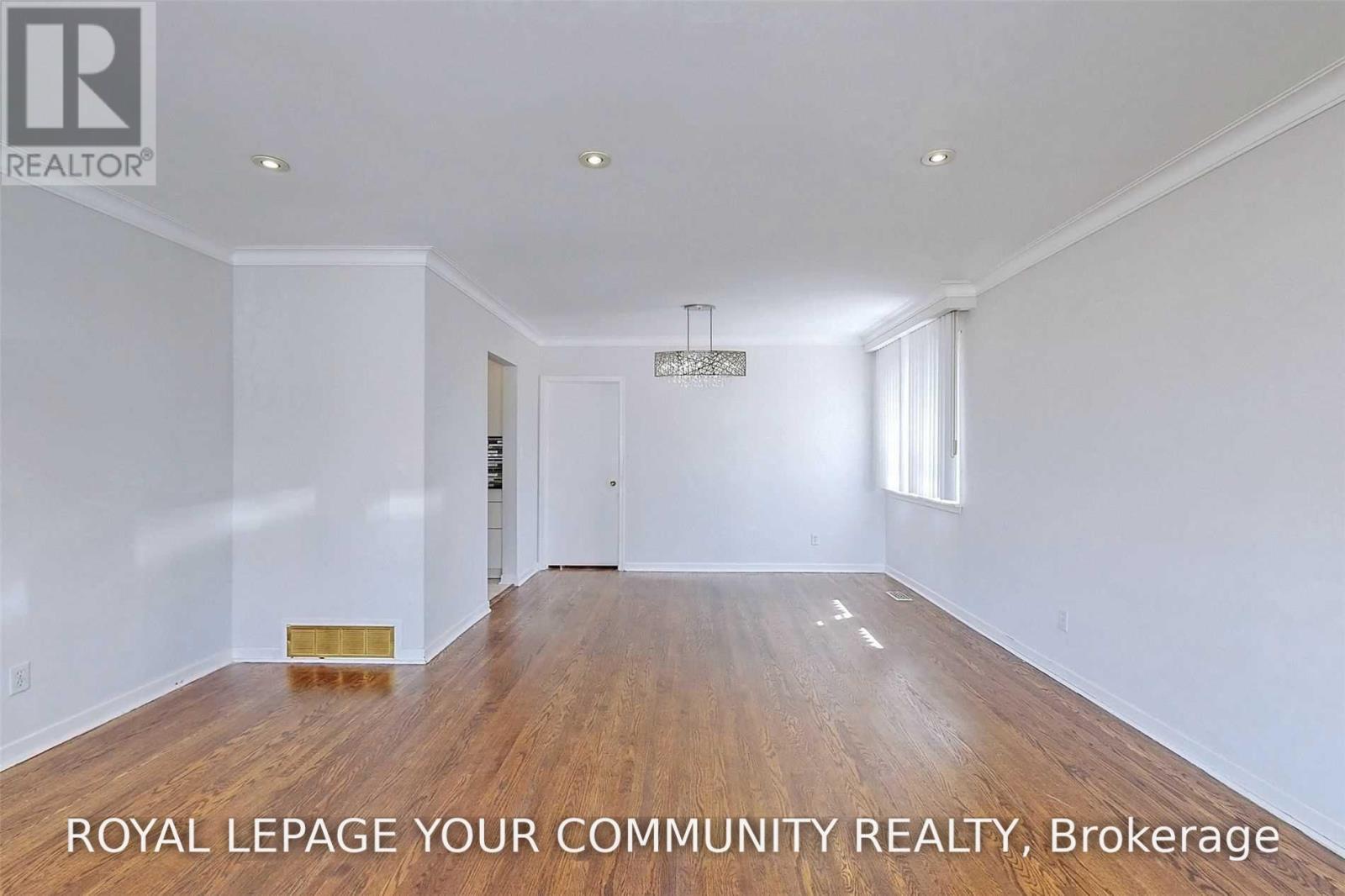 Main Level - 79 Patricia Avenue, Toronto, Ontario  M2M 1J1 - Photo 21 - C13585464