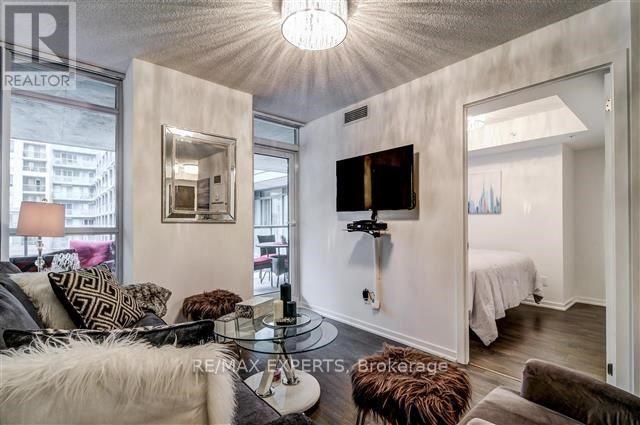 552 - 68 Abell Street, Toronto, Ontario M6J 0B1 - Photo 6 - C13585572