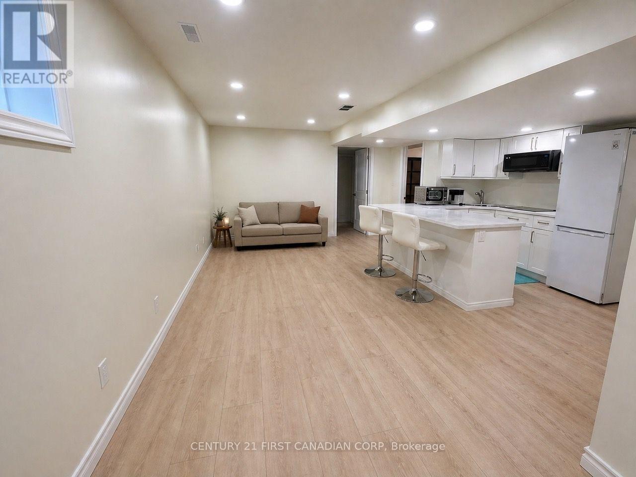 2120 Gough Avenue, London North, Ontario  N0X 0H3 - Photo 15 - X13585626