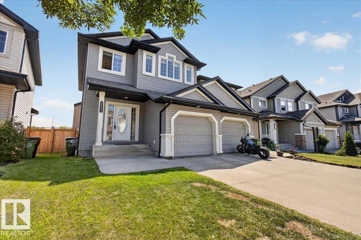 2021 118 ST SW, Edmonton, Alberta