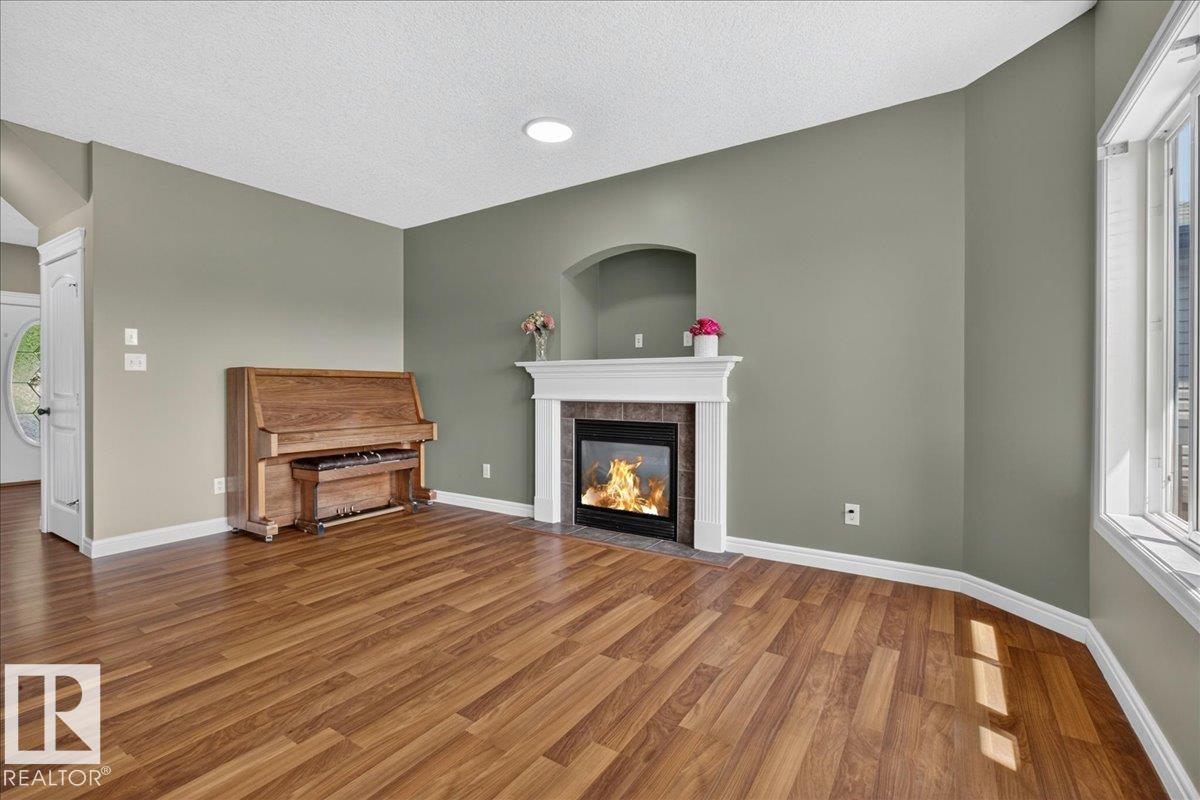 2021 118 St SW, Edmonton, Alberta  T6W 0E4 - Photo 8 - E4499830