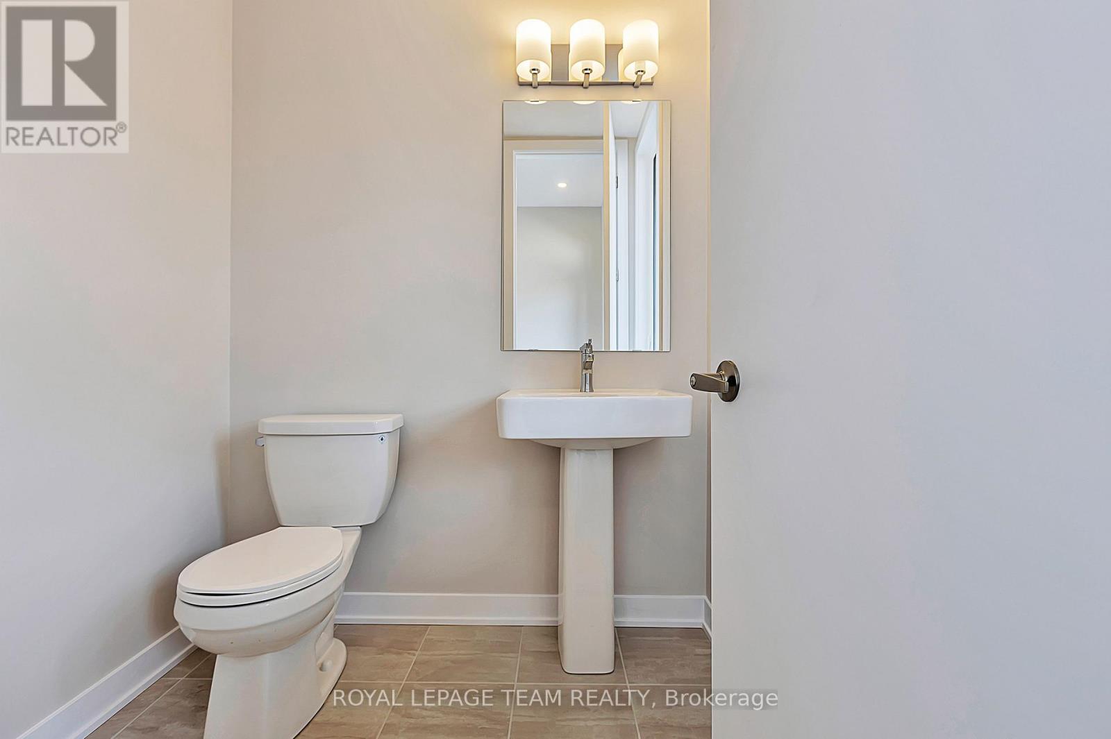 668 Expansion Road, Ottawa, Ontario  K2J 7G3 - Photo 5 - X13577962