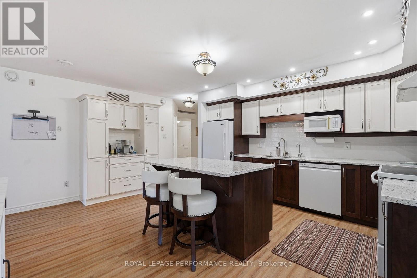 304 - 770 Principale Street, Casselman, Ontario  K0A 1M0 - Photo 2 - X13585536