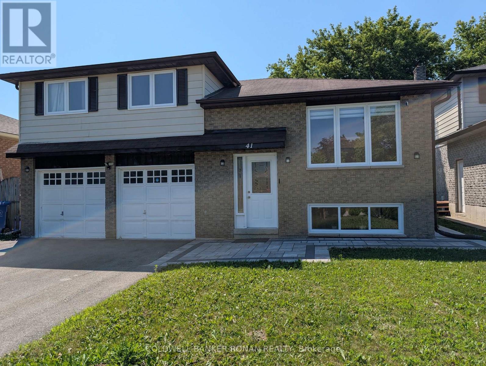 41 Camrose Drive, Georgina, Ontario  L4P 3L6 - Photo 3 - N13585590