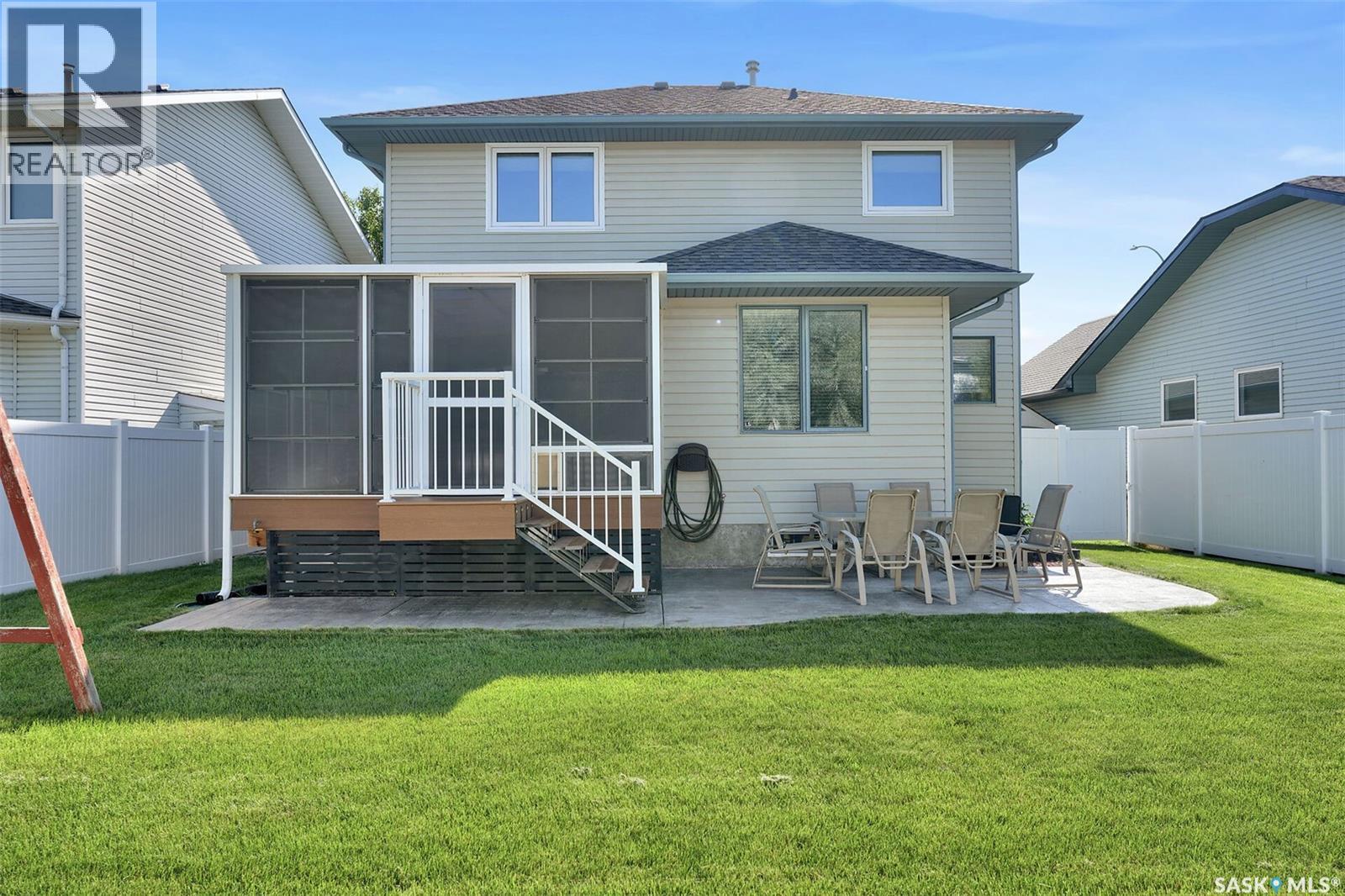 1675 Rousseau Crescent N, Regina, Saskatchewan  S4X 4L9 - Photo 39 - SK043141