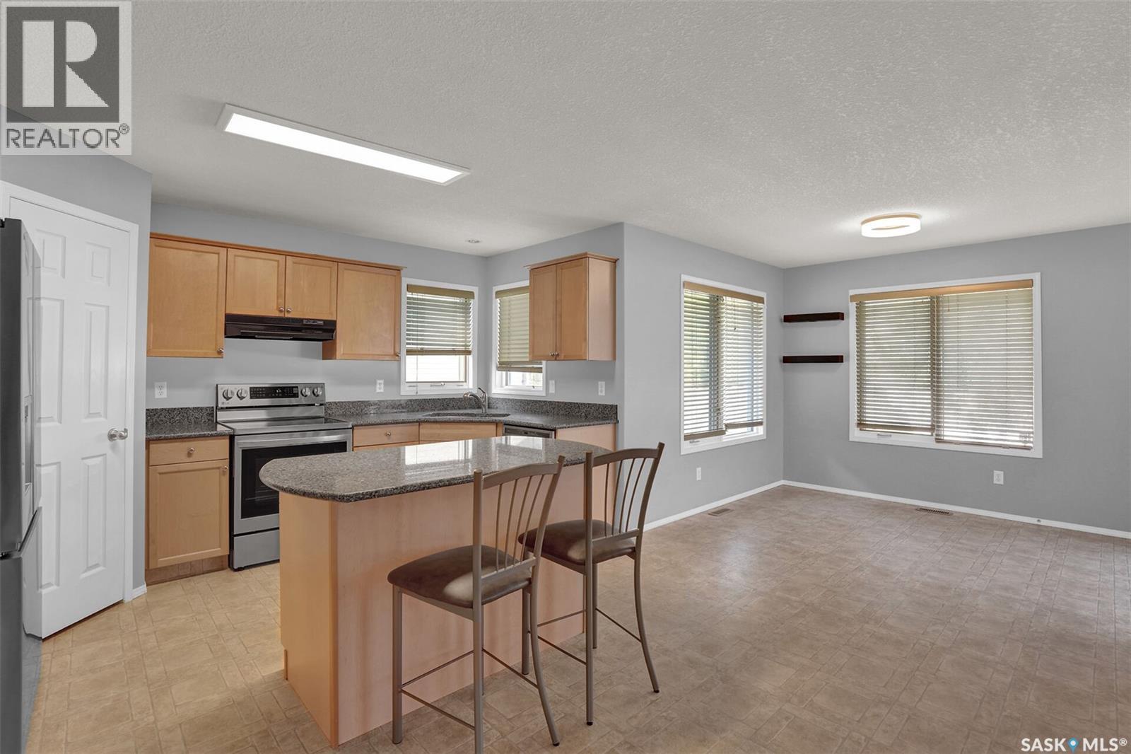 1675 Rousseau Crescent N, Regina, Saskatchewan  S4X 4L9 - Photo 9 - SK043141