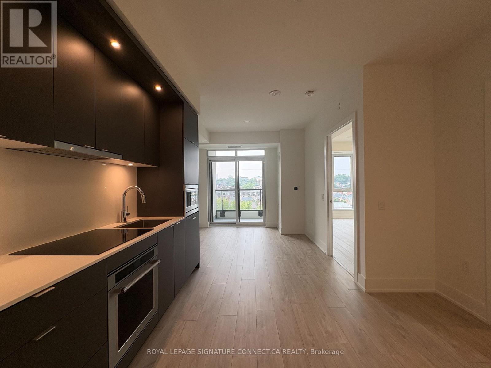 608 - 858 Dupont Street, Toronto, Ontario M6G 0C1 - Photo 4 - W13585428