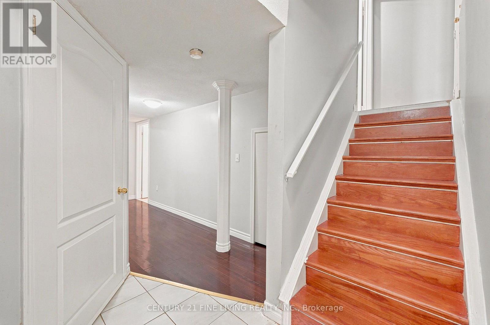 40 Hollowgrove Boulevard, Brampton, Ontario  L6P 1B1 - Photo 32 - W13585432