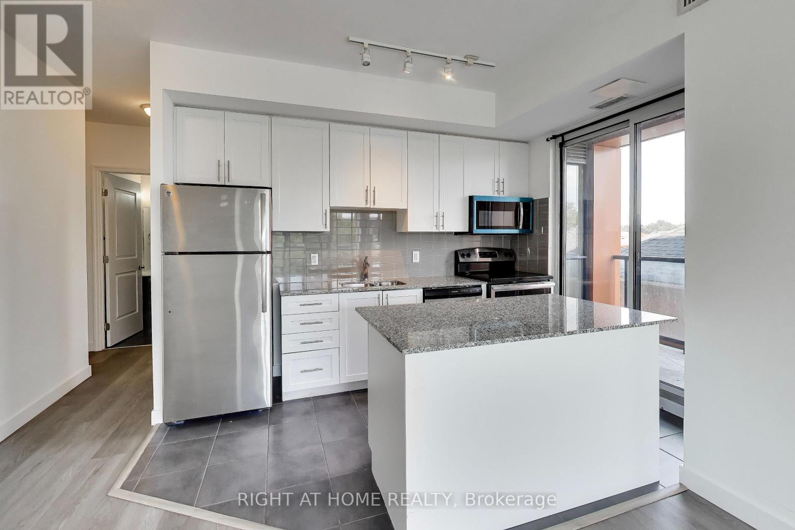 304 - 5001 Corporate Drive, Burlington, Ontario  L7L 0H5 - Photo 12 - W13585450