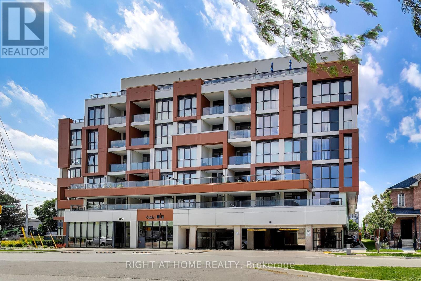 304 - 5001 Corporate Drive, Burlington, Ontario  L7L 0H5 - Photo 2 - W13585450