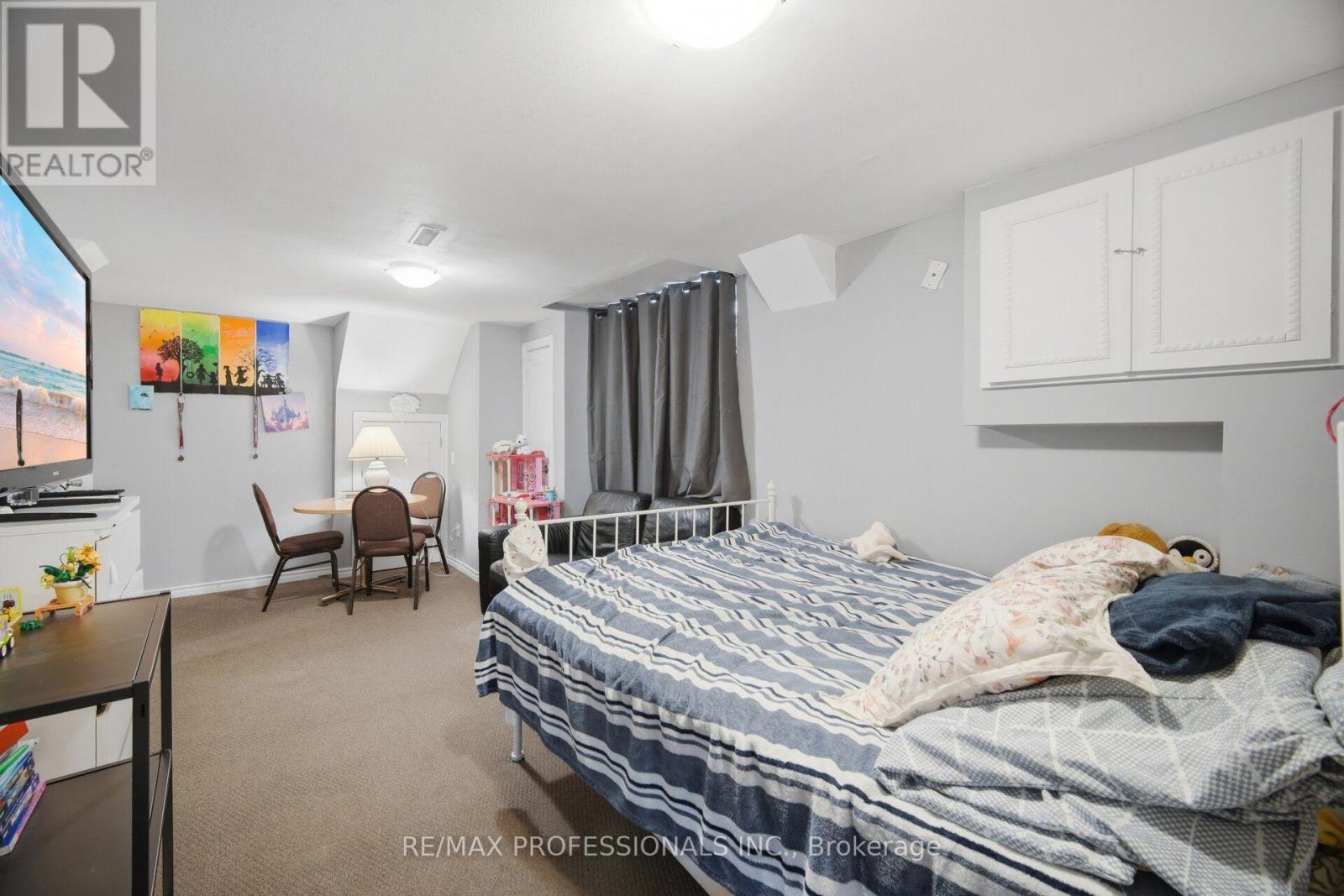 50 Cobb Avenue, Toronto, Ontario  M3L 2A3 - Photo 27 - W13585570