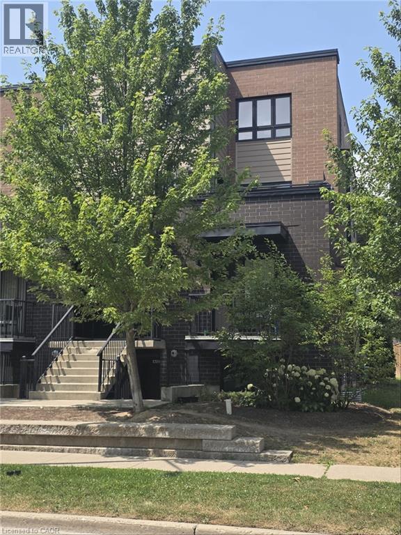190 CENTURY HILL Drive Unit# 11A