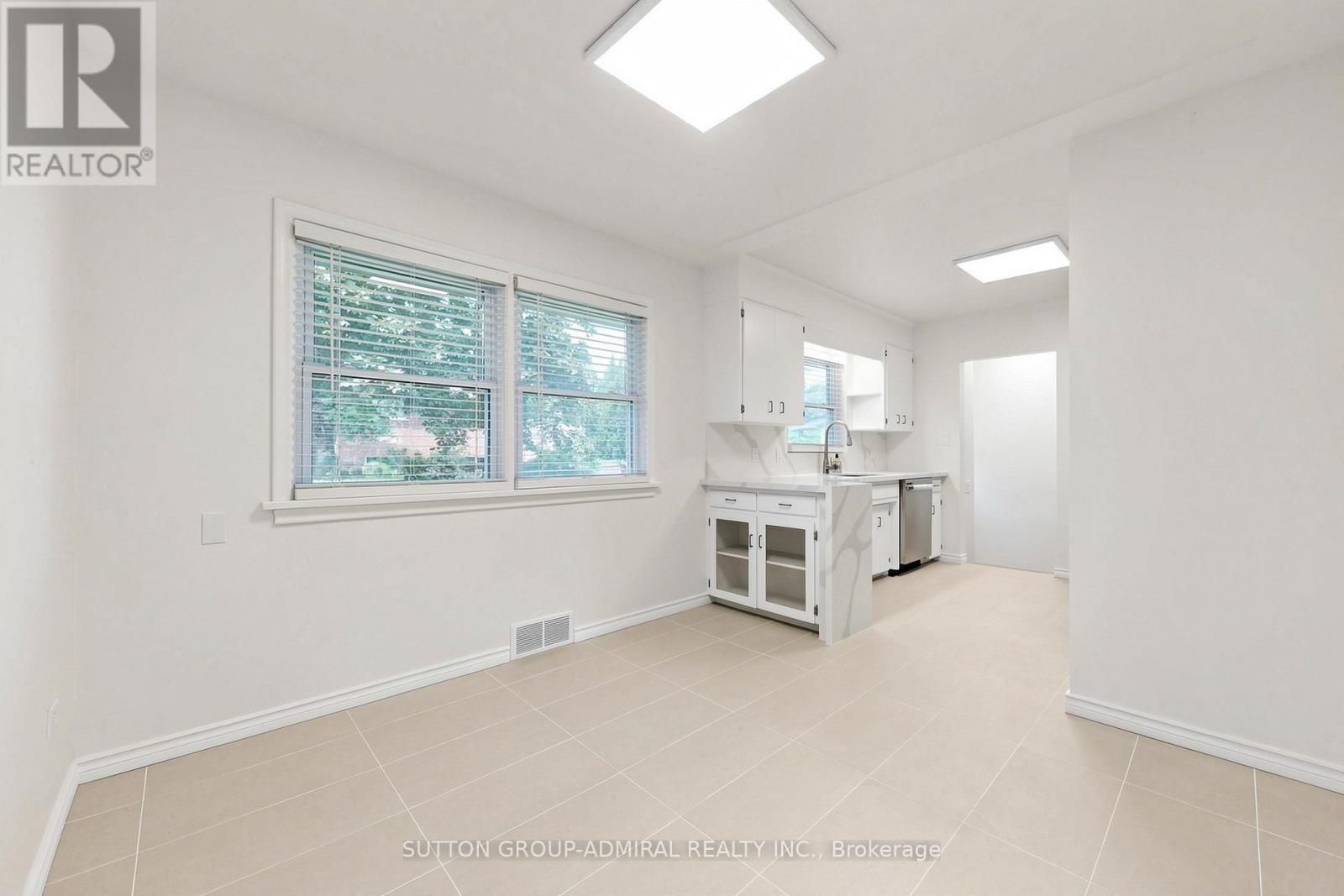 27 Patricia Drive, St. Catharines, Ontario  L2M 4P2 - Photo 10 - X13582924
