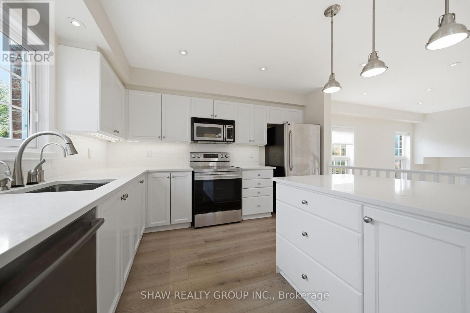 610 Violet Street, Waterloo, Ontario  N2V 2V9 - Photo 16 - X13585508