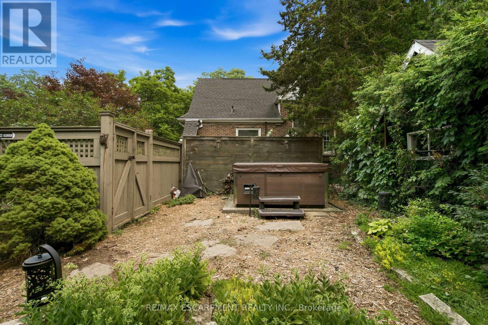 61 Mountain Avenue, Hamilton, Ontario  L8P 4G3 - Photo 43 - X13585546