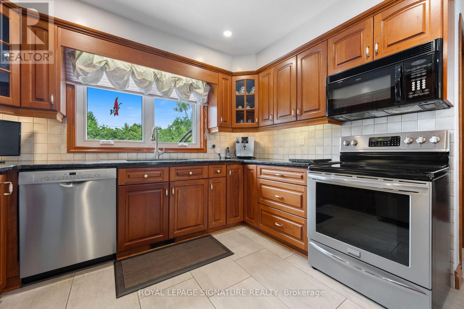 7 Thomson Road, Norfolk, Ontario  N3Y 5A2 - Photo 18 - X13585566