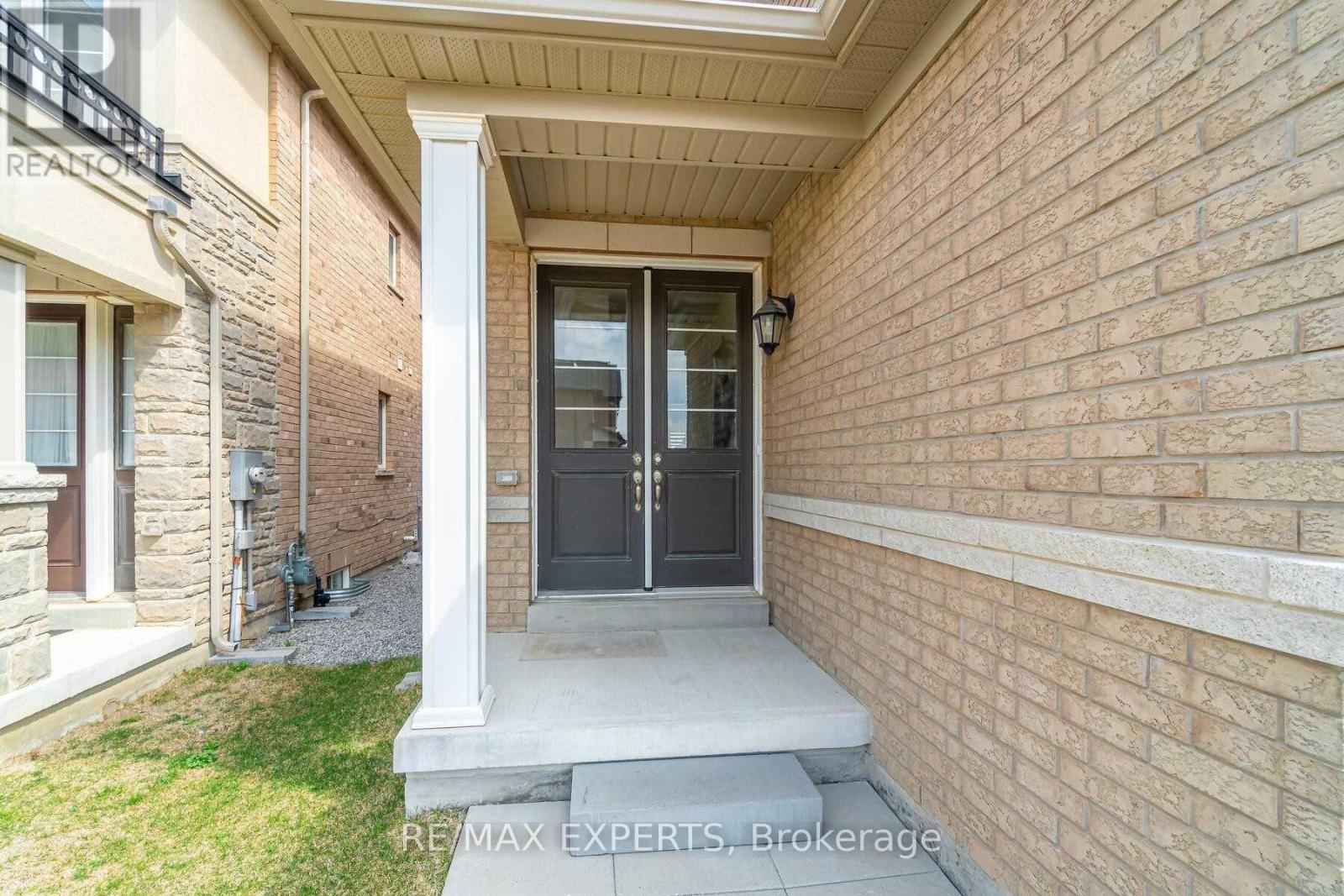 78 Heming Trail, Hamilton, Ontario L9K 0J8 - Photo 2 - X13585582