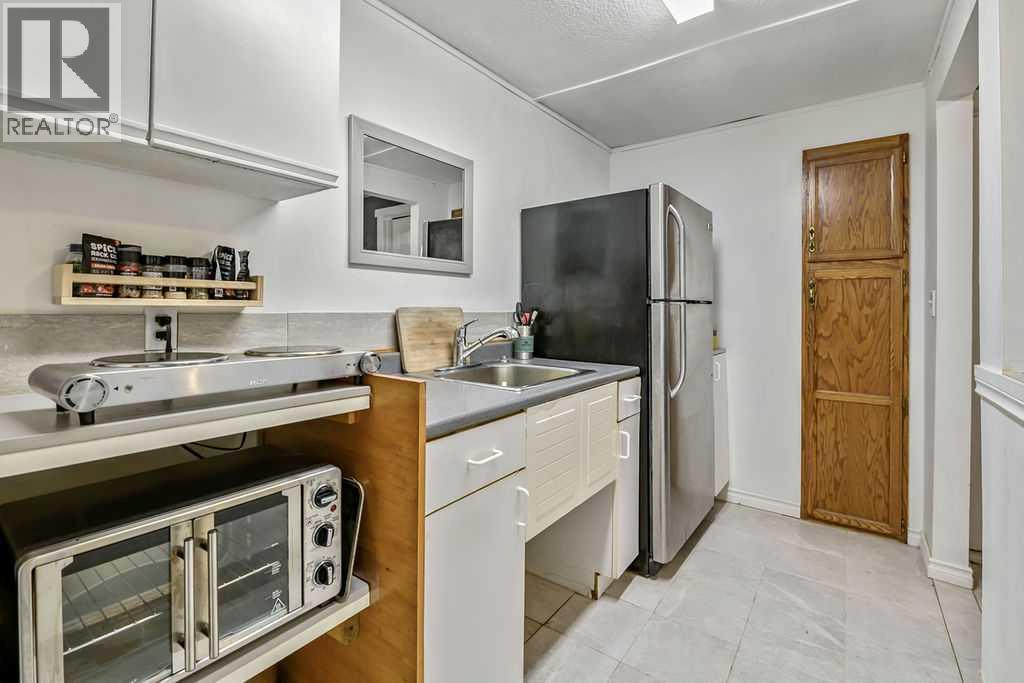 311 Penbrooke Crescent Se, Calgary, Alberta  T2A 3T6 - Photo 34 - A2327697