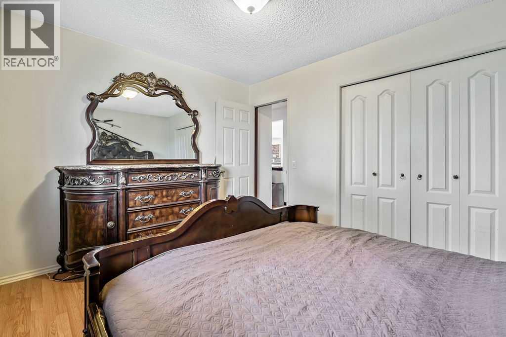311 Penbrooke Crescent Se, Calgary, Alberta  T2A 3T6 - Photo 20 - A2327697