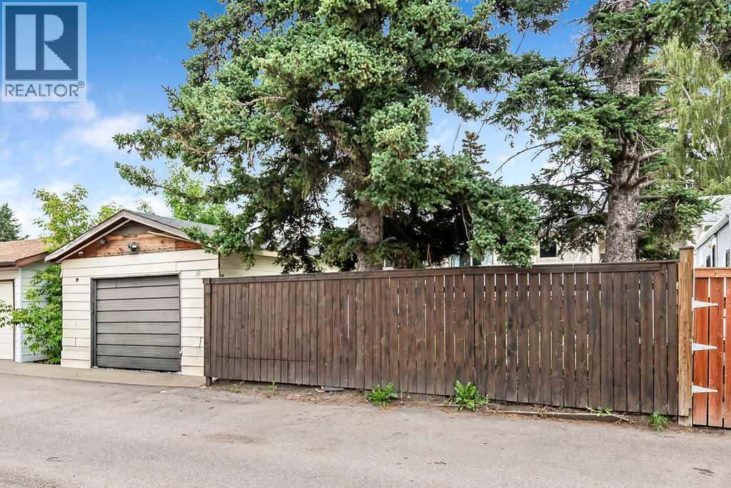 311 Penbrooke Crescent Se, Calgary, Alberta  T2A 3T6 - Photo 45 - A2327697