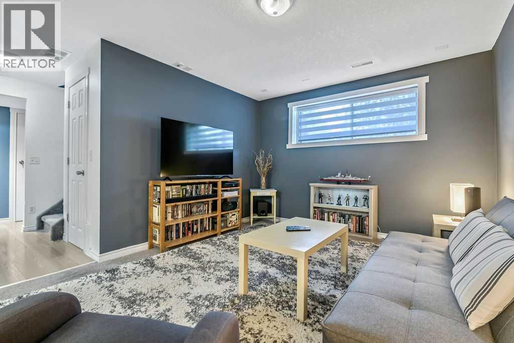 311 Penbrooke Crescent Se, Calgary, Alberta  T2A 3T6 - Photo 27 - A2327697