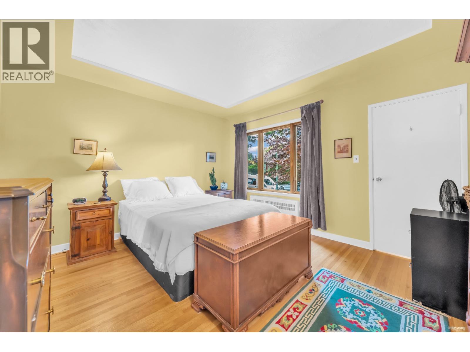 956 E 21st Avenue, Vancouver, British Columbia  V5V 1S5 - Photo 3 - R3147933