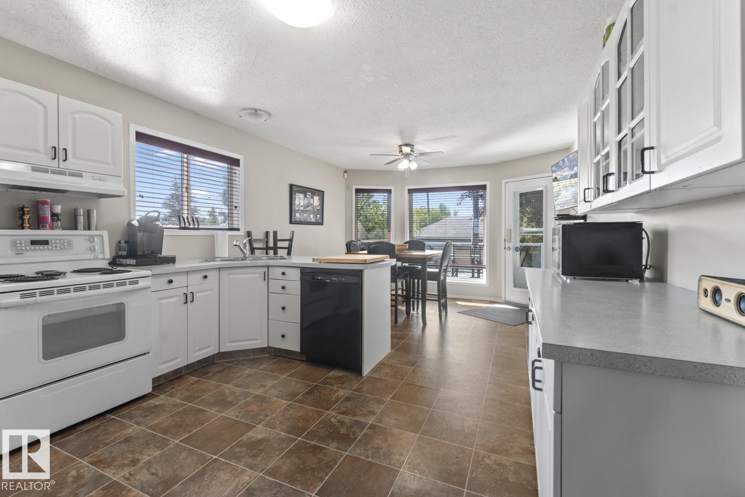 1303 5 Av, Cold Lake, Alberta  T9M 1C1 - Photo 10 - E4499854