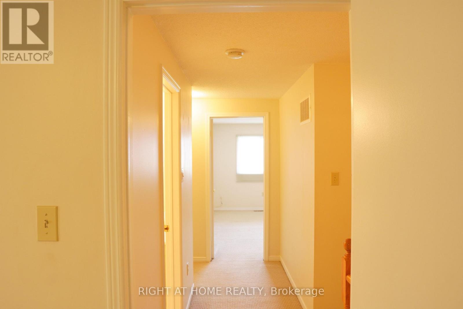 50 Oldhill Street, Richmond Hill, Ontario  L4C 9T9 - Photo 20 - N13584786