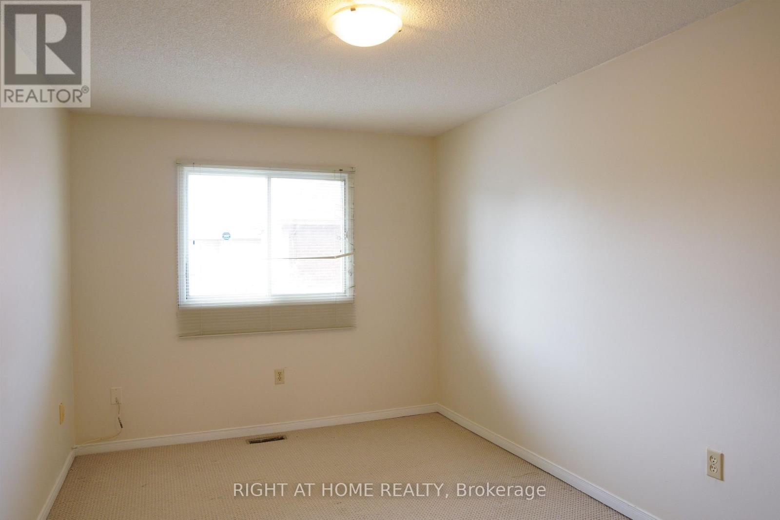50 Oldhill Street, Richmond Hill, Ontario  L4C 9T9 - Photo 17 - N13584786