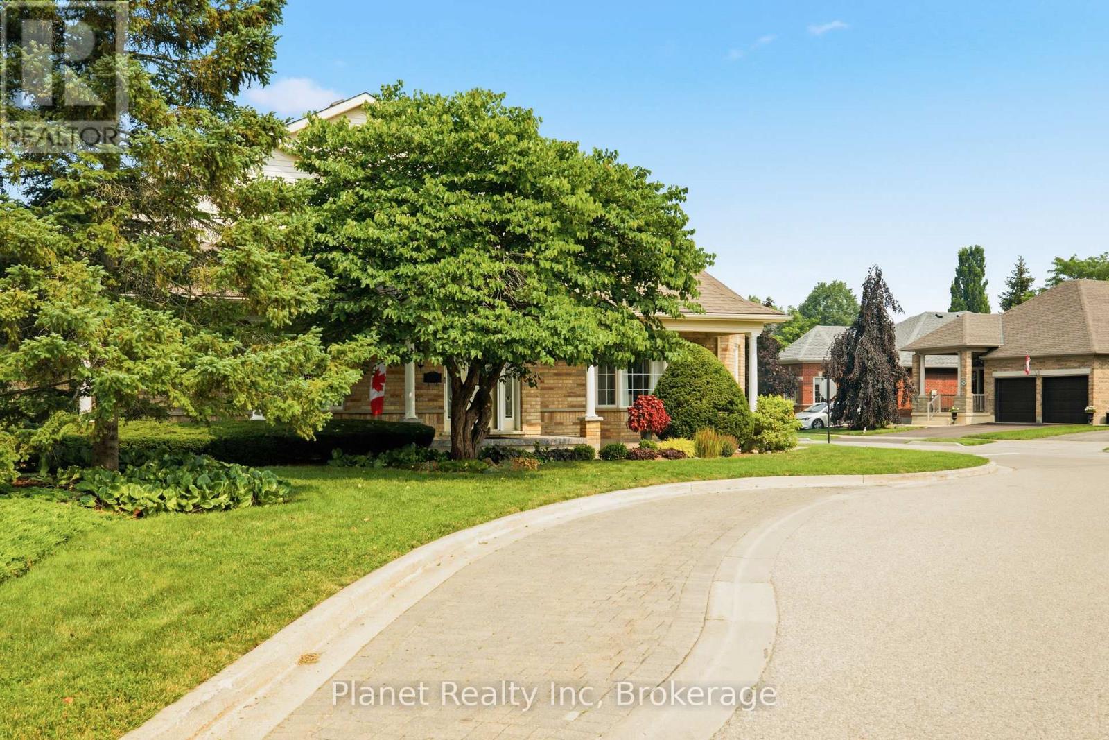 59 Honeysuckle Drive, Guelph, Ontario  N1G 4X7 - Photo 4 - X13585716