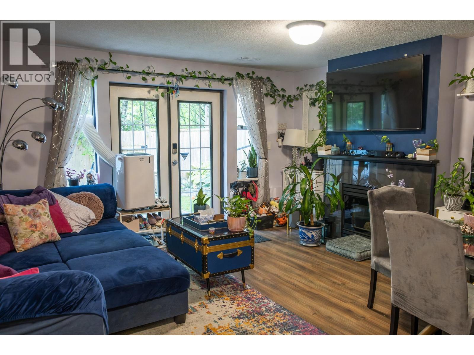 1030 Yarmouth Street, Port Coquitlam, British Columbia V3C 5H4 - Photo 6 - R3147895
