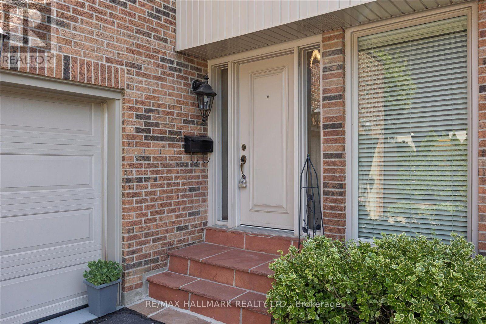 42 Reesorville Road, Markham, Ontario L3P 3L2 - Photo 3 - N13585742