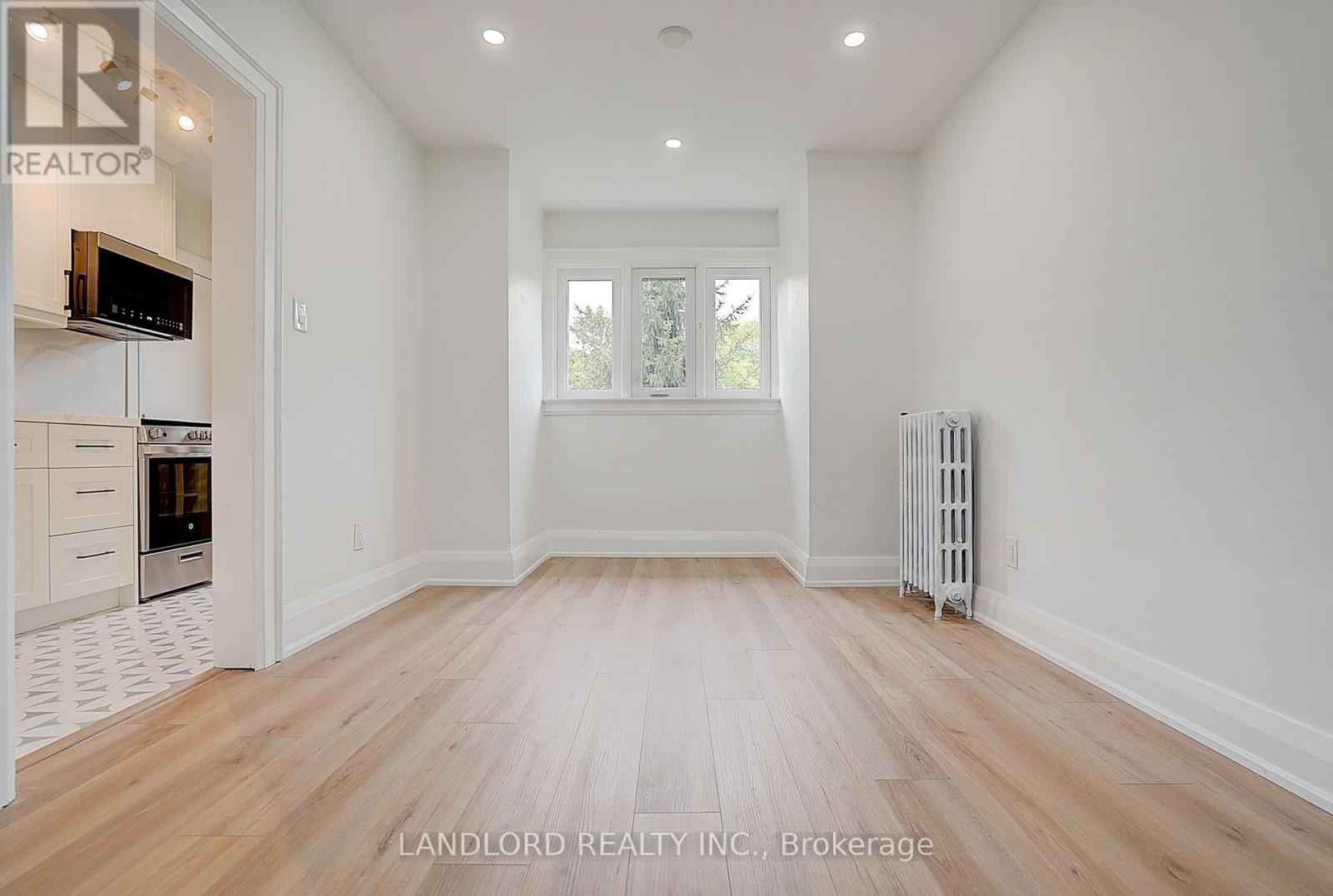 12 - 2520 Bloor Street W, Toronto, Ontario M6S 1R8 - Photo 14 - W13585734