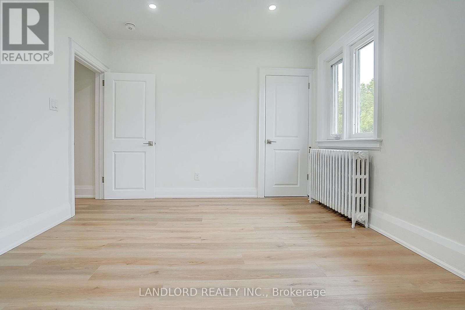 12 - 2520 Bloor Street W, Toronto, Ontario M6S 1R8 - Photo 33 - W13585734