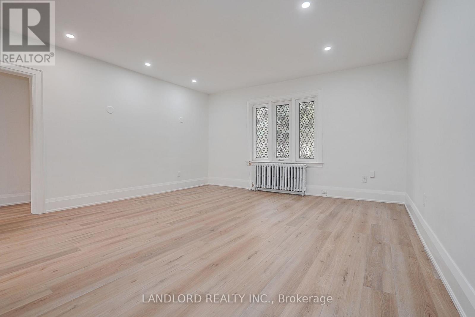 12 - 2520 Bloor Street W, Toronto, Ontario M6S 1R8 - Photo 7 - W13585734