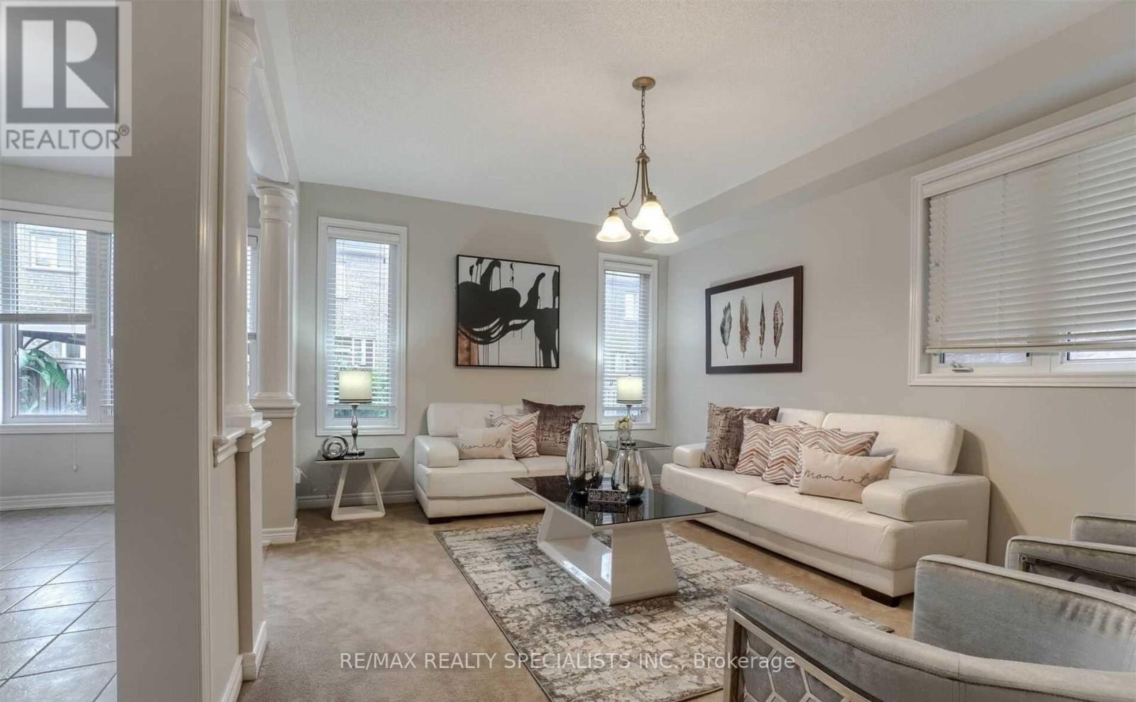 Main & 2nd - 88 Natronia Trail, Brampton, Ontario L6P 3N8 - Photo 11 - W13585750