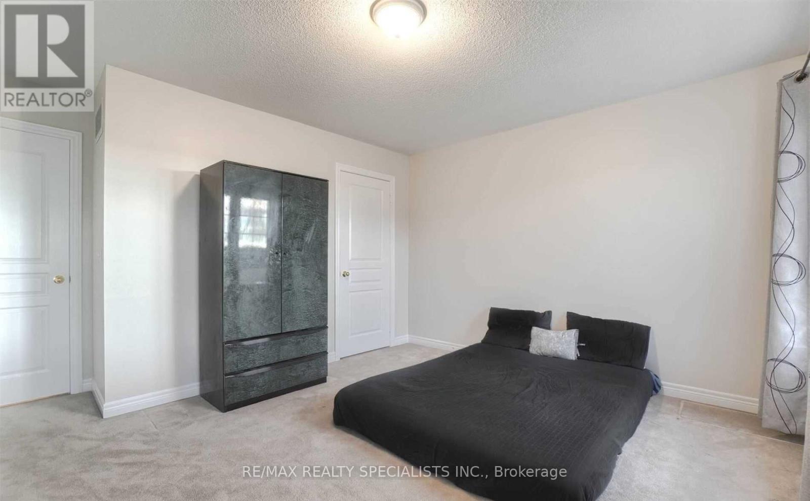 Main & 2nd - 88 Natronia Trail, Brampton, Ontario L6P 3N8 - Photo 18 - W13585750