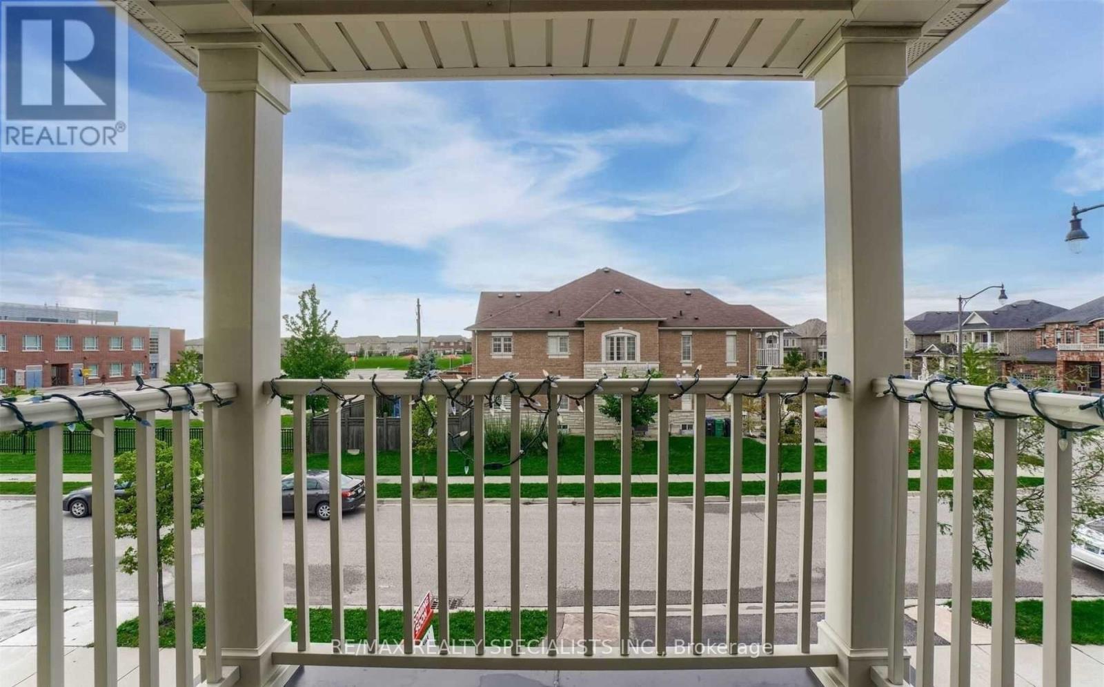 Main & 2nd - 88 Natronia Trail, Brampton, Ontario L6P 3N8 - Photo 19 - W13585750