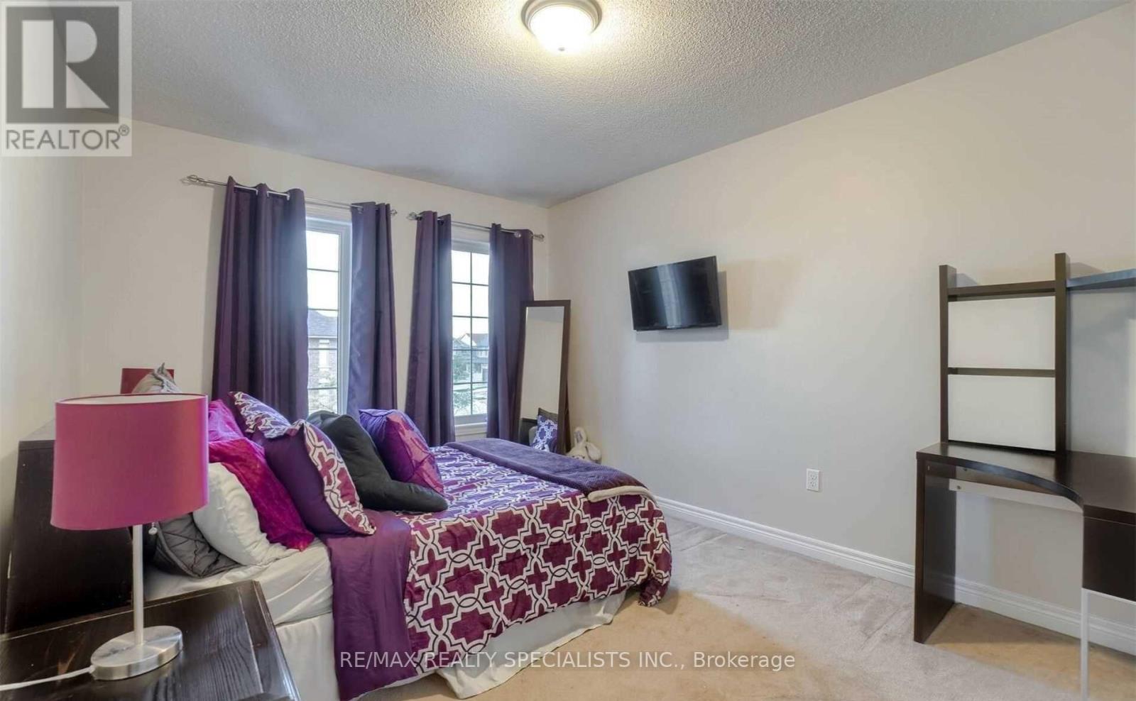 Main & 2nd - 88 Natronia Trail, Brampton, Ontario L6P 3N8 - Photo 20 - W13585750