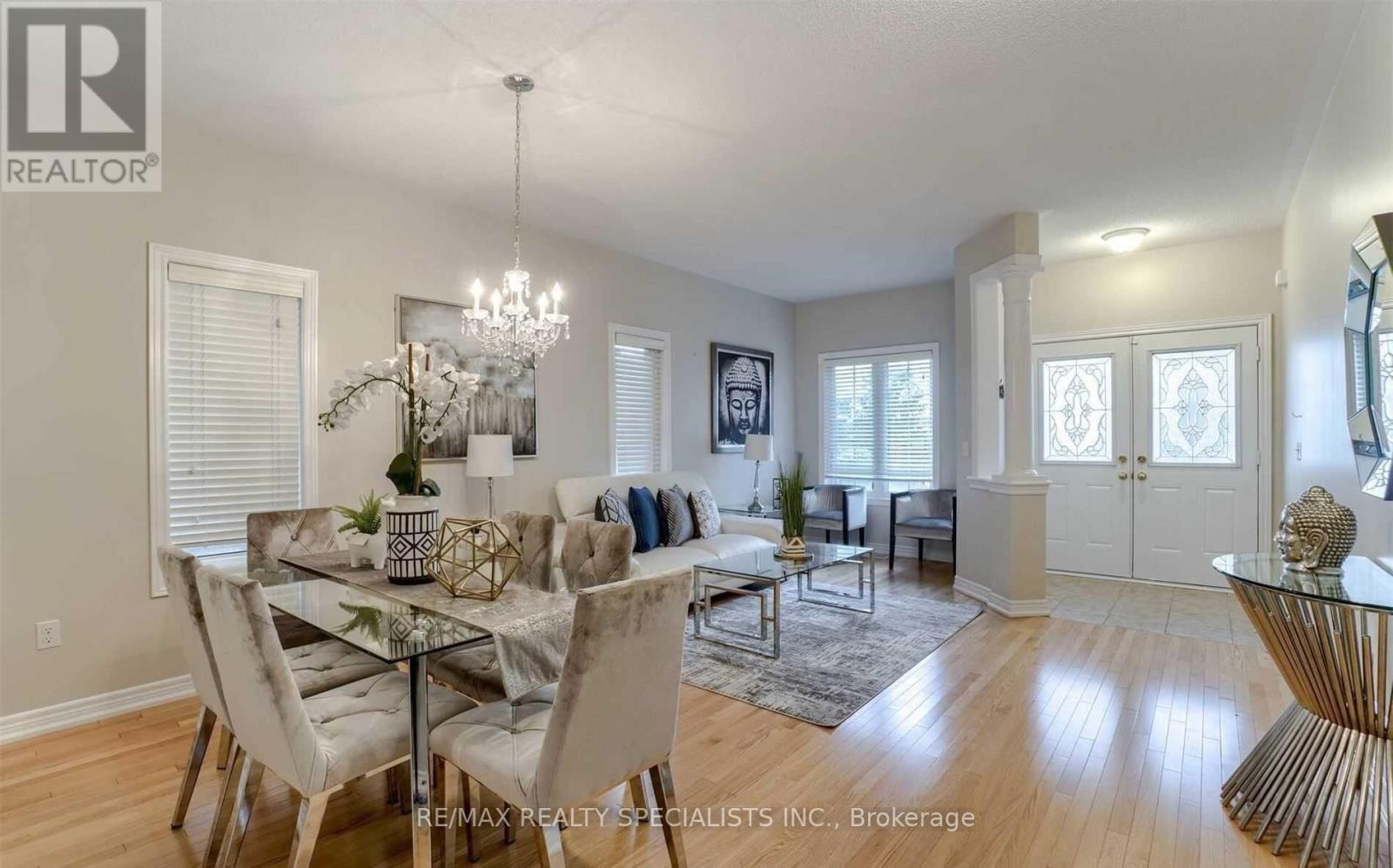 Main & 2nd - 88 Natronia Trail, Brampton, Ontario L6P 3N8 - Photo 3 - W13585750