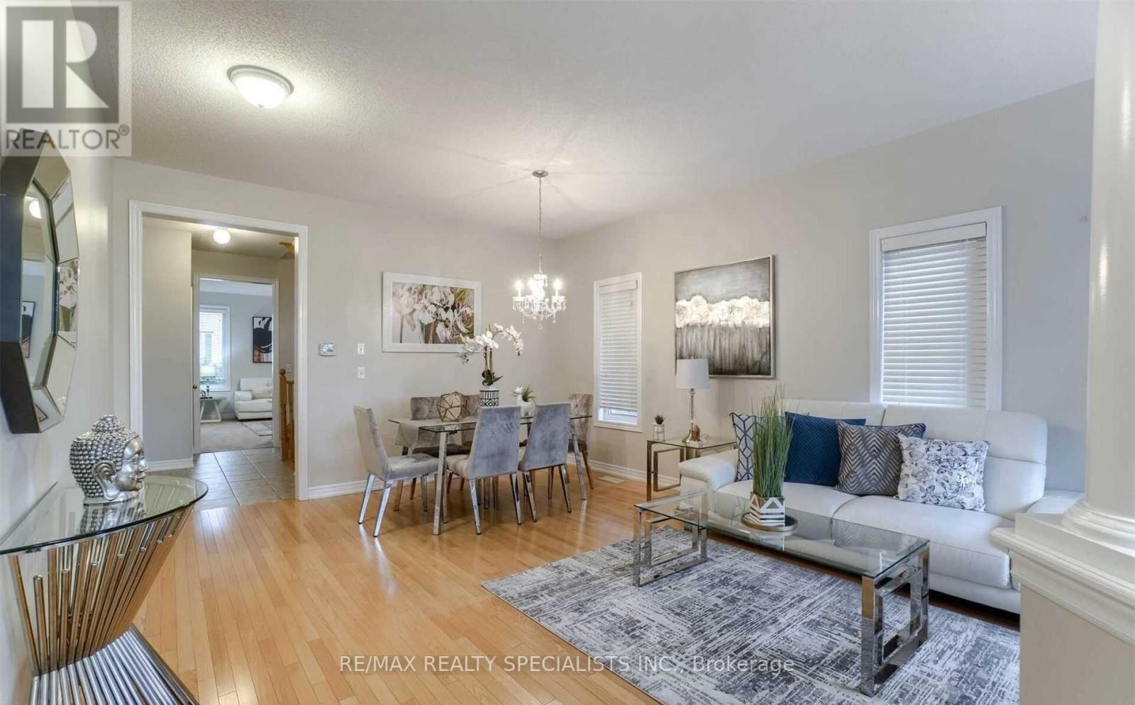 Main & 2nd - 88 Natronia Trail, Brampton, Ontario L6P 3N8 - Photo 4 - W13585750