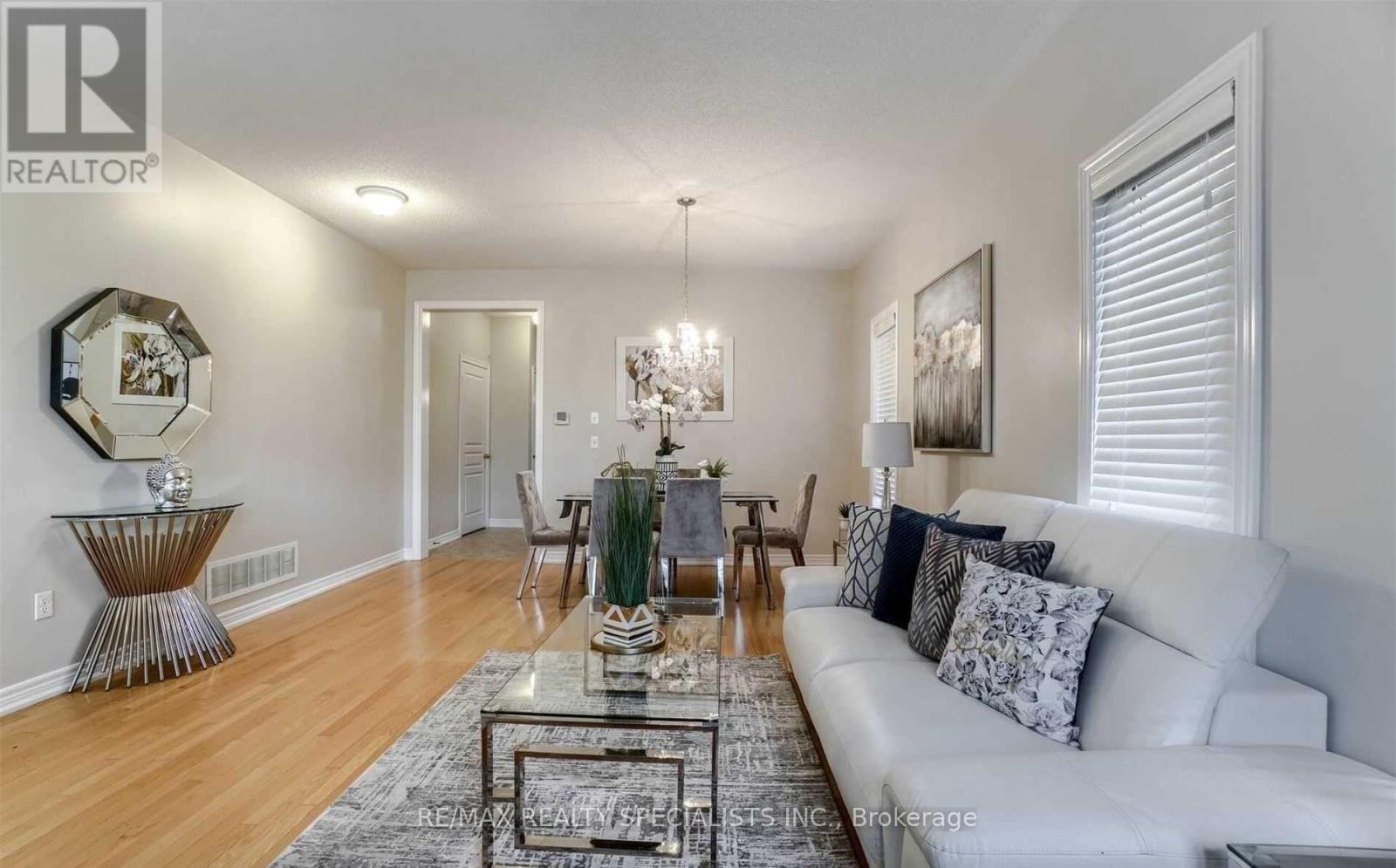 Main & 2nd - 88 Natronia Trail, Brampton, Ontario L6P 3N8 - Photo 6 - W13585750