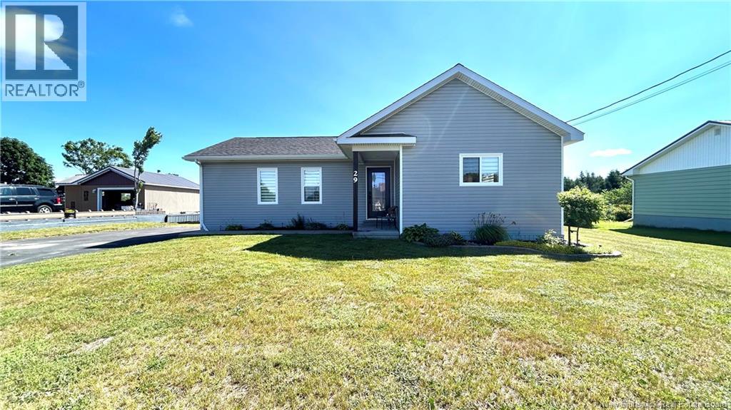 29 St-Simon Road, Caraquet, New Brunswick