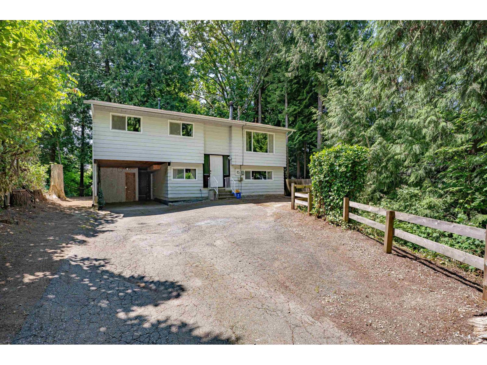 20022 Grade Crescent, Langley, British Columbia V3A 4J4 - Photo 2 - R3147905