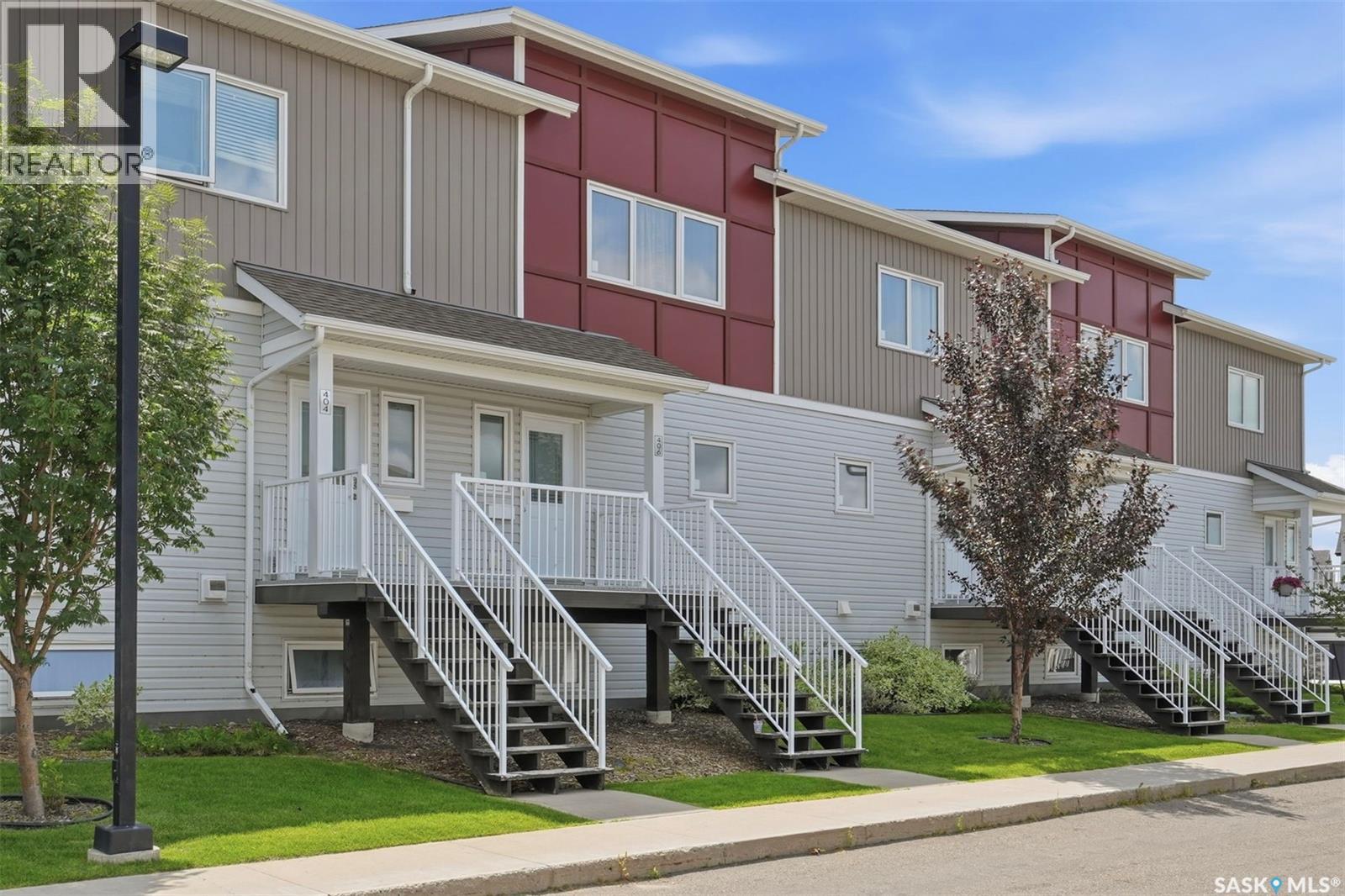 406 225 Hassard Close, Saskatoon, Saskatchewan  S7L 2W8 - Photo 1 - SK042887