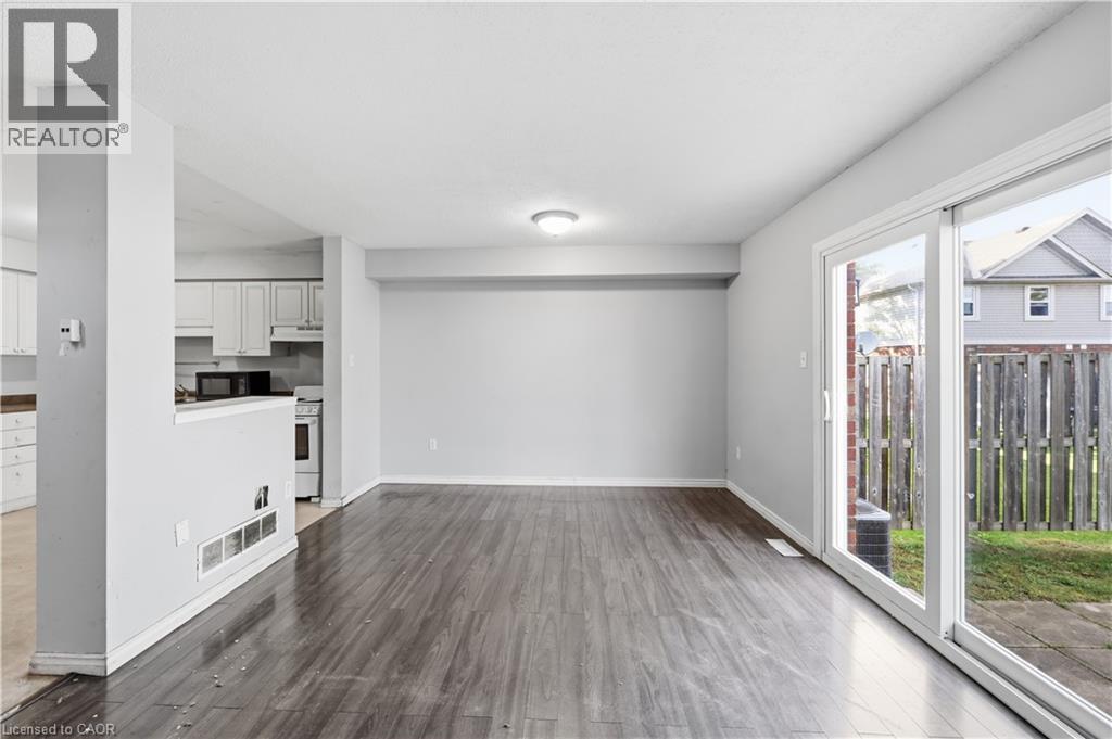 124 Gosling Gardens Unit# 46, Guelph, Ontario N1G 5K6 - Photo 10 - 40849472