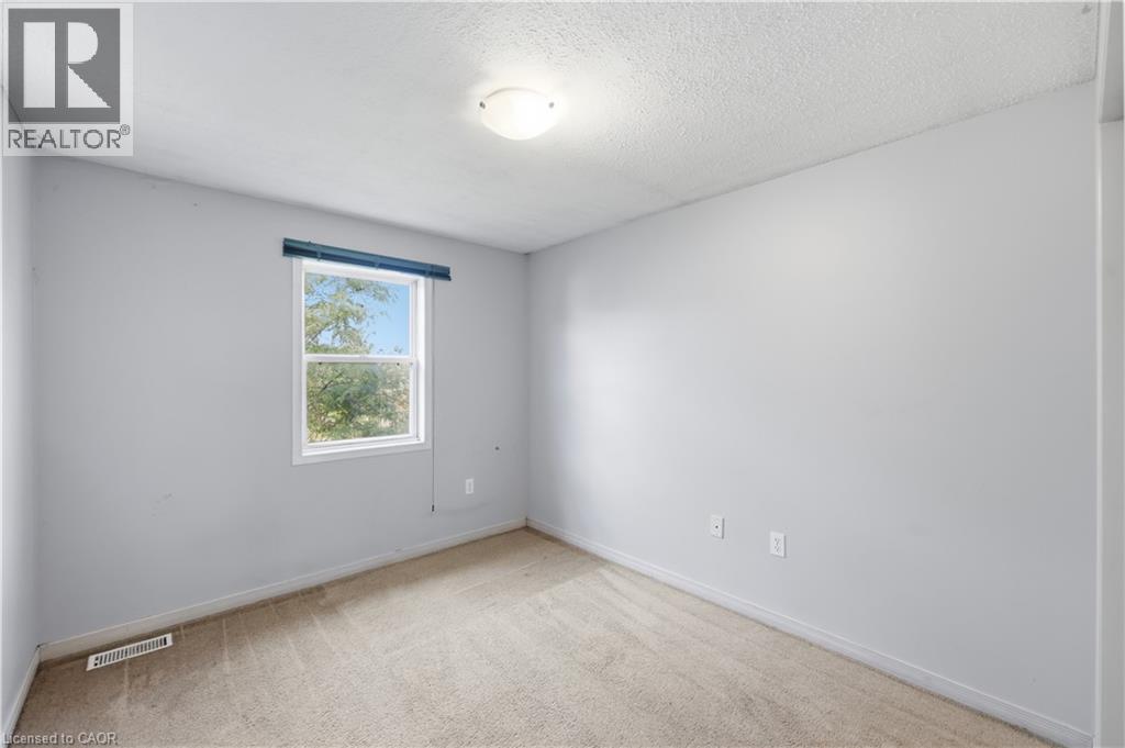 124 Gosling Gardens Unit# 46, Guelph, Ontario N1G 5K6 - Photo 17 - 40849472