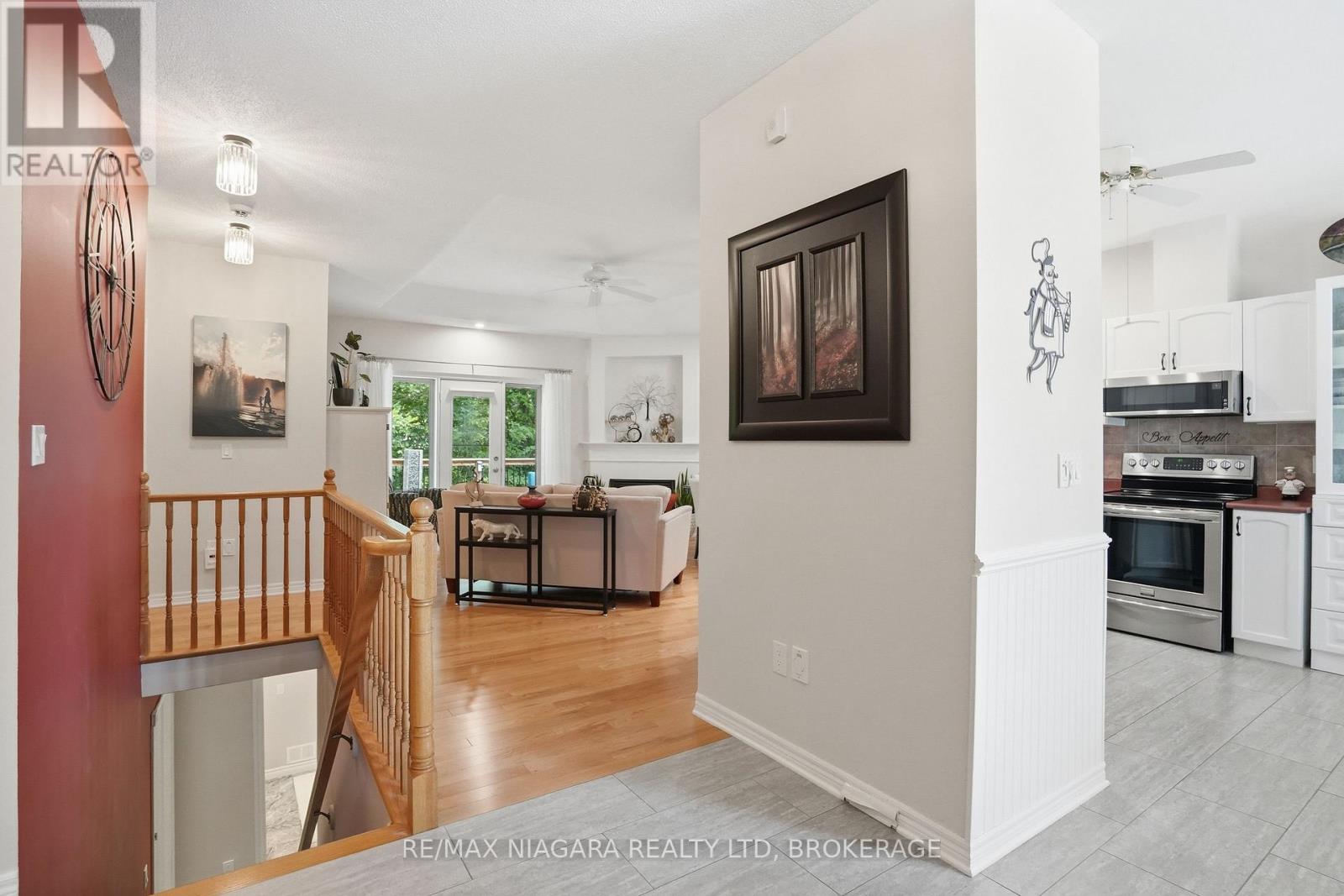 10 - 99 Linwell Road, St. Catharines, Ontario  L2N 1R6 - Photo 4 - X13585858