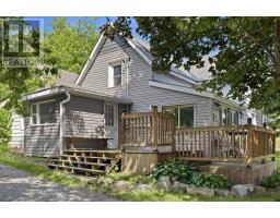 11 PARKS STREET, Greater Napanee, Ontario
