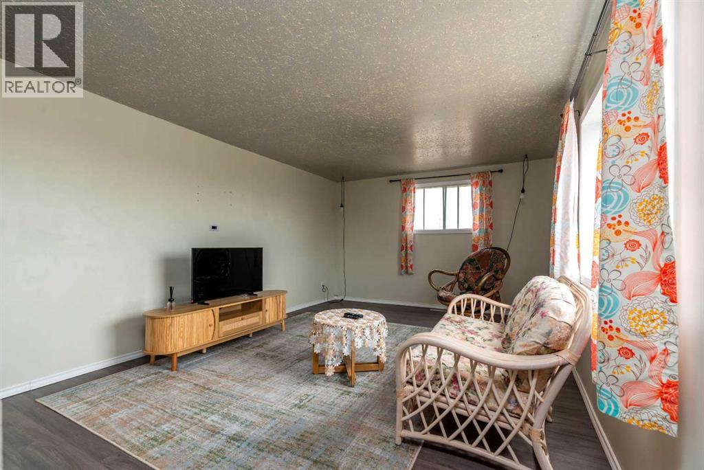 202 Main Street, Maidstone, Saskatchewan S0M 1M0 - Photo 15 - A2328917